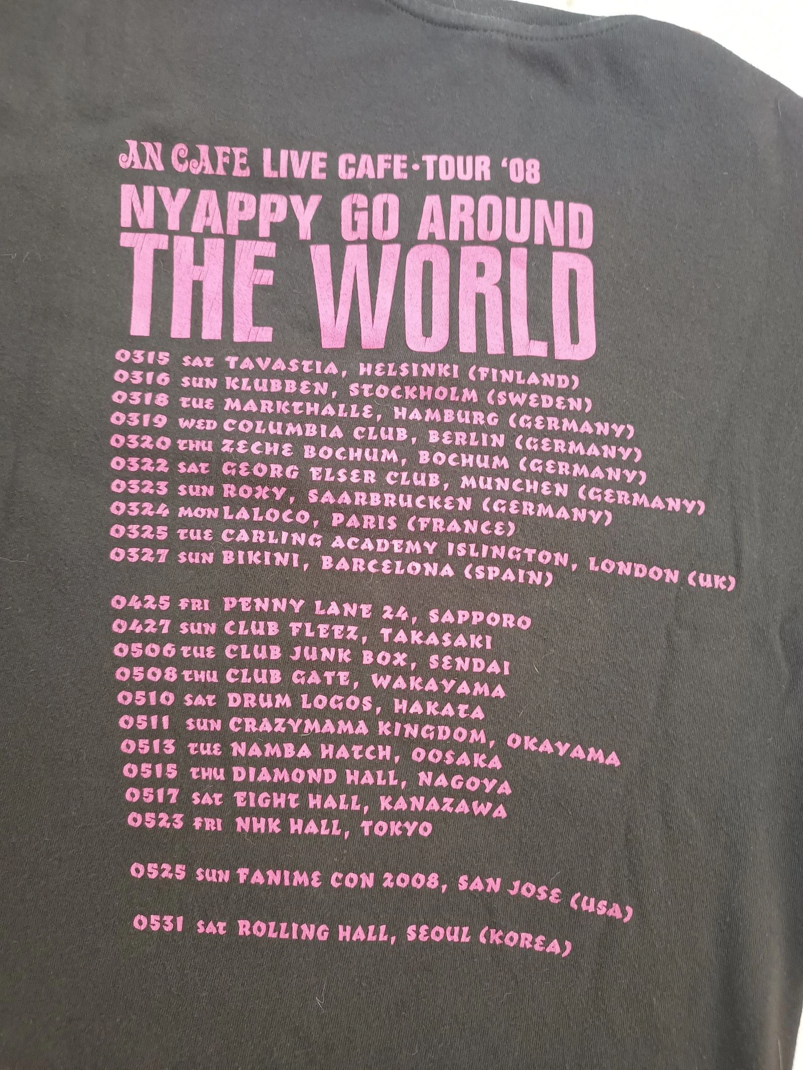 An Cafe T-shirt – photo 11